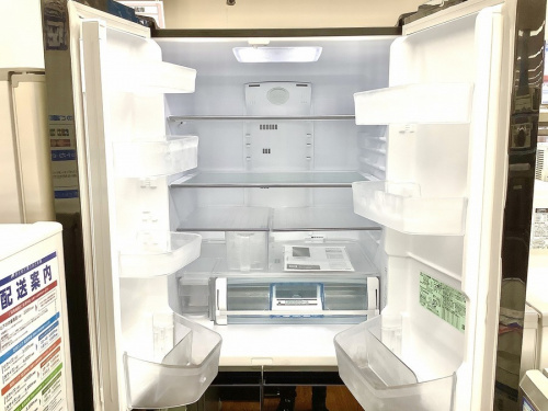 冷蔵庫の6ドア冷蔵庫