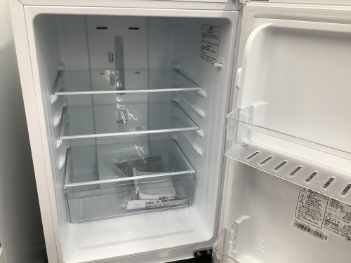 冷蔵庫の2ドア冷蔵庫