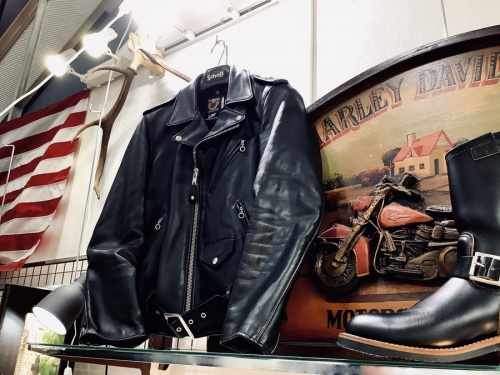 トップスのジャケット