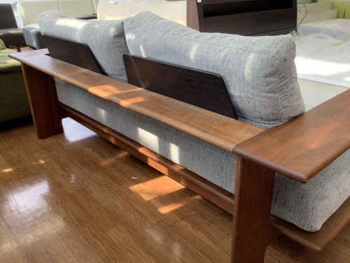 ソファーの2人掛けソファー