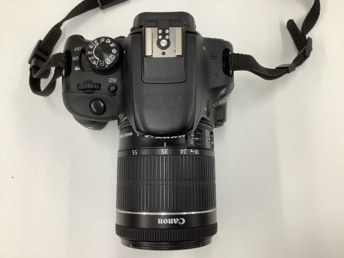 デジタル一眼レフカメラのCANON
