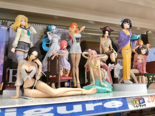 ホビーのフィギュア