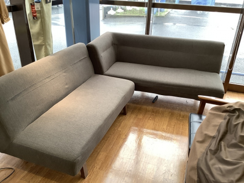 家具のソファー