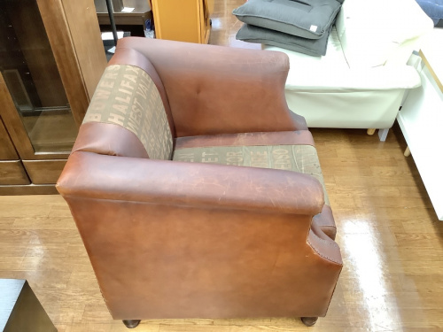 1人掛けソファーの西海岸