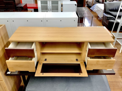 テレビ台のLEAF PARK