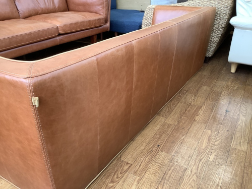 3人掛けソファーのtabu leather Works