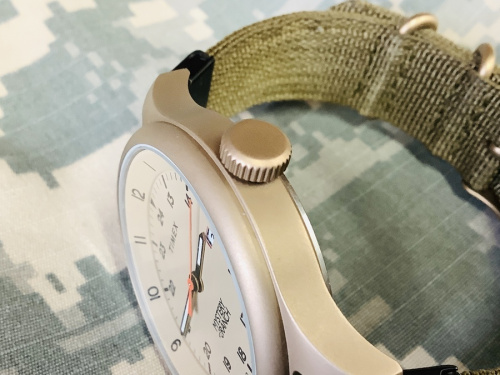 腕時計のTIMEX×MYSTERY RANCH