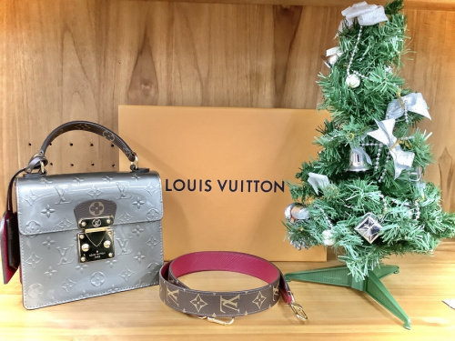 バッグ・財布のバッグ