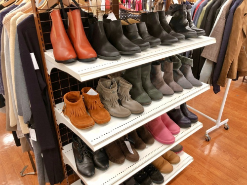 メンズ　レディース　冬物の東京　武蔵村山　青梅　瑞穂　昭島　東大和　立川　東村山　西多摩　多摩地区　埼玉　入間　狭山　所沢　アウトドア　アメカジ　洋服　衣料　衣類　買取　買い取り