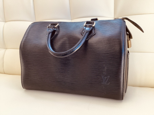 バッグ・財布のバッグ