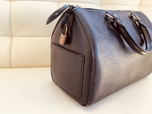 LOUIS VUITTONの東京　武蔵村山　青梅　瑞穂　昭島　東大和　立川　東村山　西多摩　多摩地区　埼玉　入間　狭山　所沢　アウトドア　アメカジ　洋服　衣料　衣類　買取　買い取り