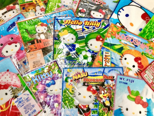 ハンカチ　キティのHELLO KITTY　ハローキティ