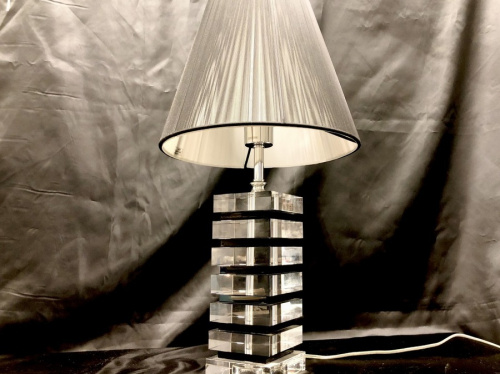 ERF2026Cの東京　武蔵村山　青梅　瑞穂　昭島　東大和　立川　東村山　西多摩　多摩地区　埼玉　入間　狭山　所沢　買取　買い取り　照明　インテリア