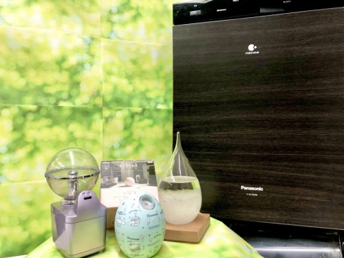 季節家電　加湿器の空気清浄機　乾燥