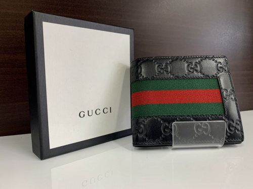 バッグ・財布の財布