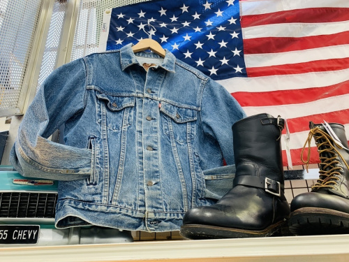 トップスのジャケット