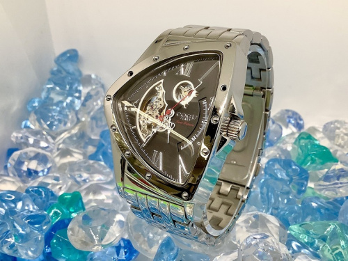 スケルトン腕時計のCOGU　コグ