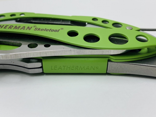 マルチツールのLEATHERMAN