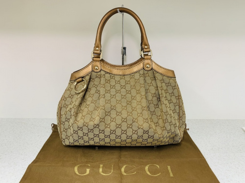ハンドバッグのGUCCI