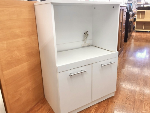 家具　チェストのカップボード　棚