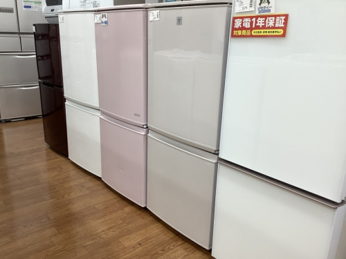 冷蔵庫の2ドア冷蔵庫