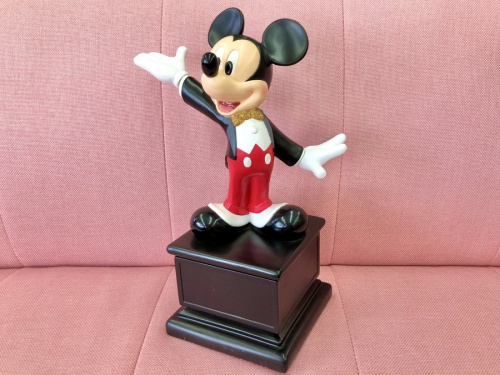 フィギュリンのDISNEY　ディズニー