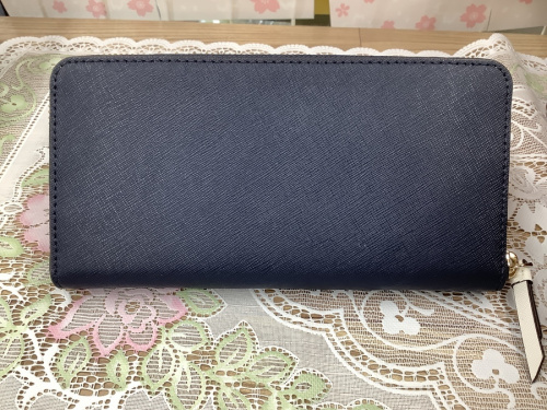 長財布のケイトスペード