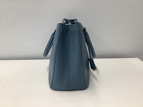 PRADAの東京　武蔵村山　青梅　瑞穂　昭島　東大和　立川　東村山　西多摩　多摩地区　埼玉　入間　狭山　所沢　買取　買い取り　プラダ