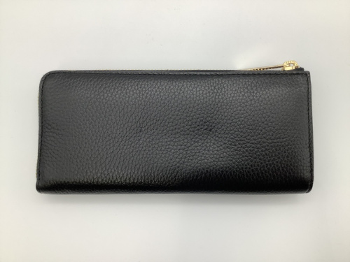 長財布のMICHAEL KORS