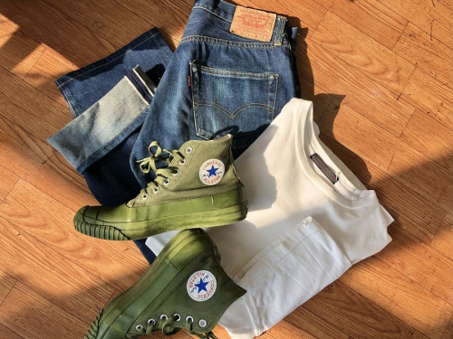 ボトムス　パンツのジーンズ　デニム