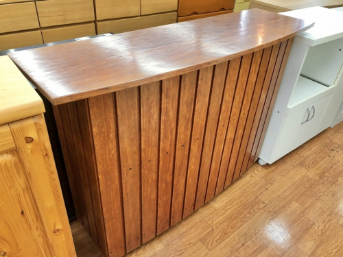 生活家具　家具のテーブル