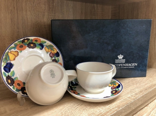 テーブルウェアの洋食器　ティーカップ