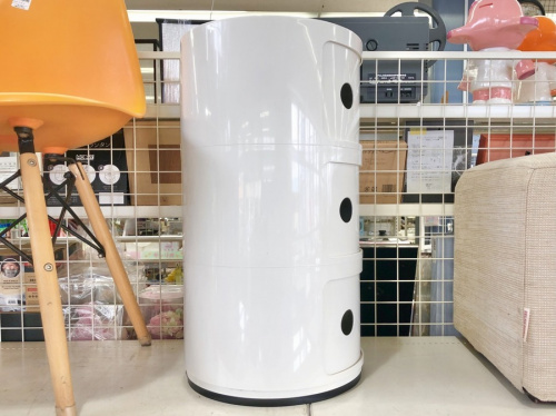 コンポニビリ3のKartell カルテル
