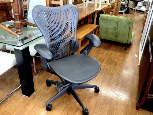 生活家具のイス