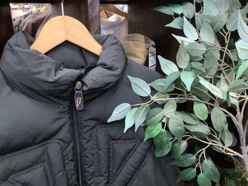 トップスのジャケット