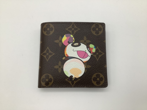 財布の2つ折り財布