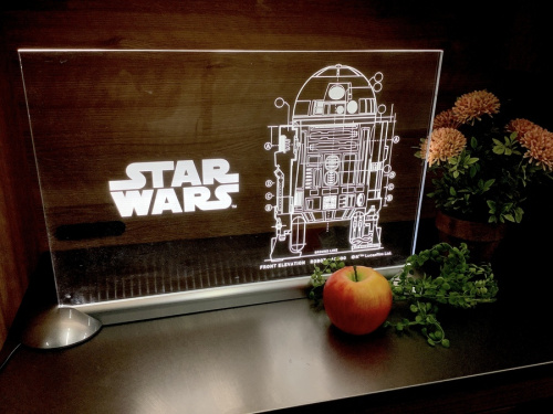 ホビーのR2-D2アクリルLEDサインボード
