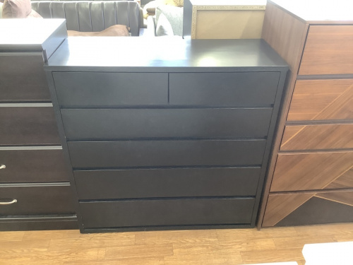 収納家具のチェスト