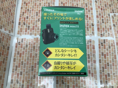 インスタントカメラのFUJIFILM