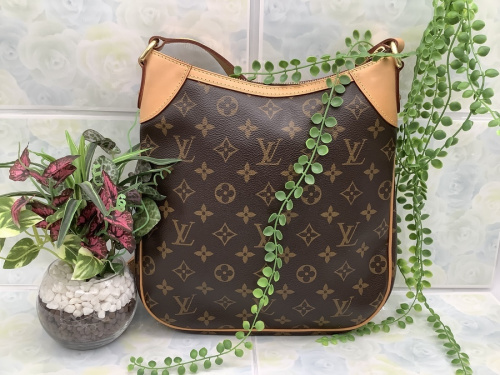 バッグ・財布のバッグ