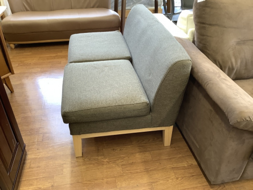 ソファーの2人掛けソファー