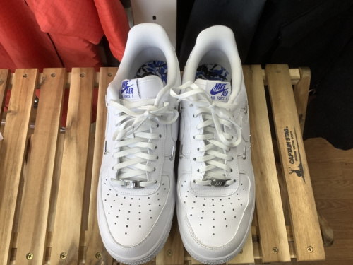 スニーカーのNIKE