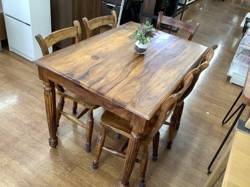 ダイニング6点セットのブラウン