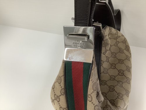 ショルダーバッグのGUCCI