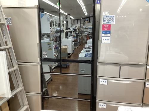 キッチン家電の冷蔵庫