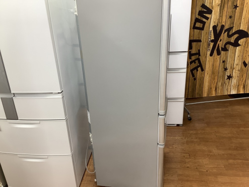 冷蔵庫の3ドア冷蔵庫