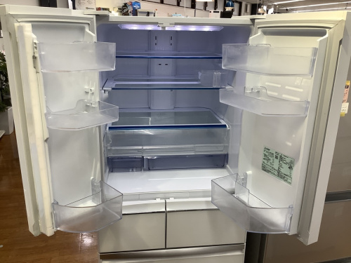冷蔵庫の6ドア冷蔵庫