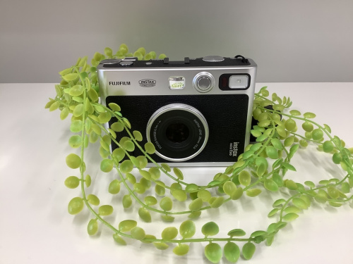 カメラのinstax mini Evo