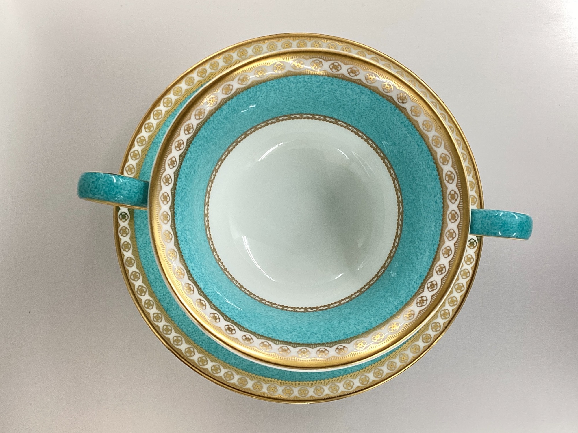 Wedgwood（ウェッジウッド)よりユーランダー・パウダーターコイズの