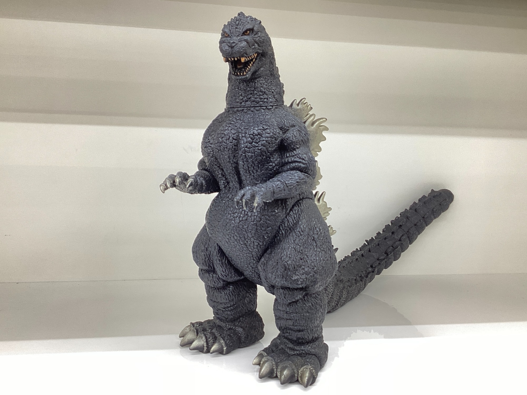 ホビー買取強化中！】ゴジラの特大ソフビフィギュアが入荷致しました